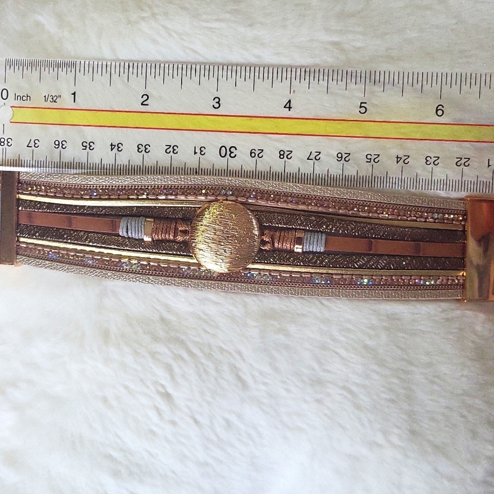 Multi-layered Gold and Brown Bracelet - Picture 4 of 5